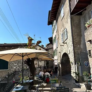 Aparthotel Al Castello Dei Limoni, Limone sul Garda
